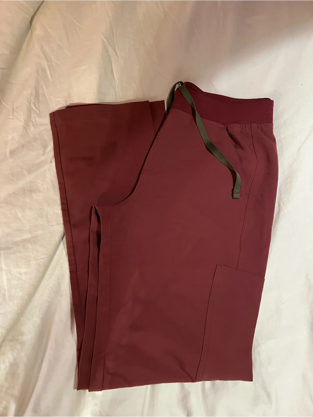 Figs men’s medium